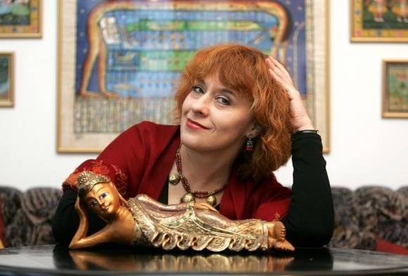 1226651351fbkv08657_1